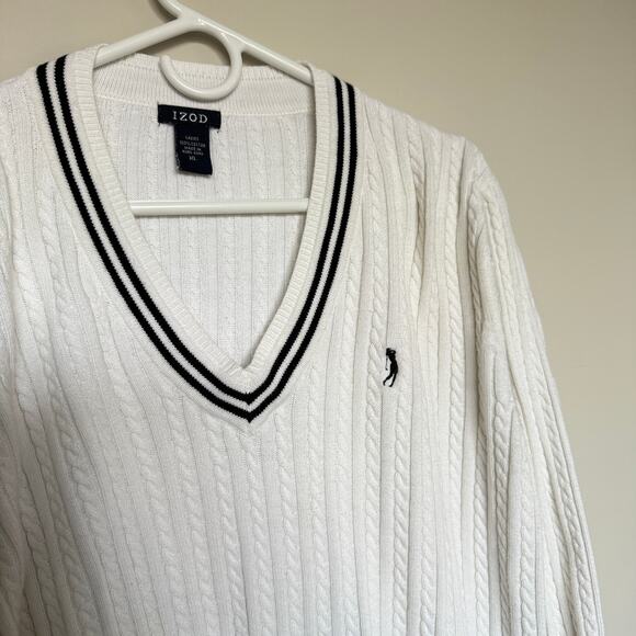VTG Izod Womens Sweater XL White V Neck Golfing Cricket Old Money Contrast Trim - Picture 2 of 4